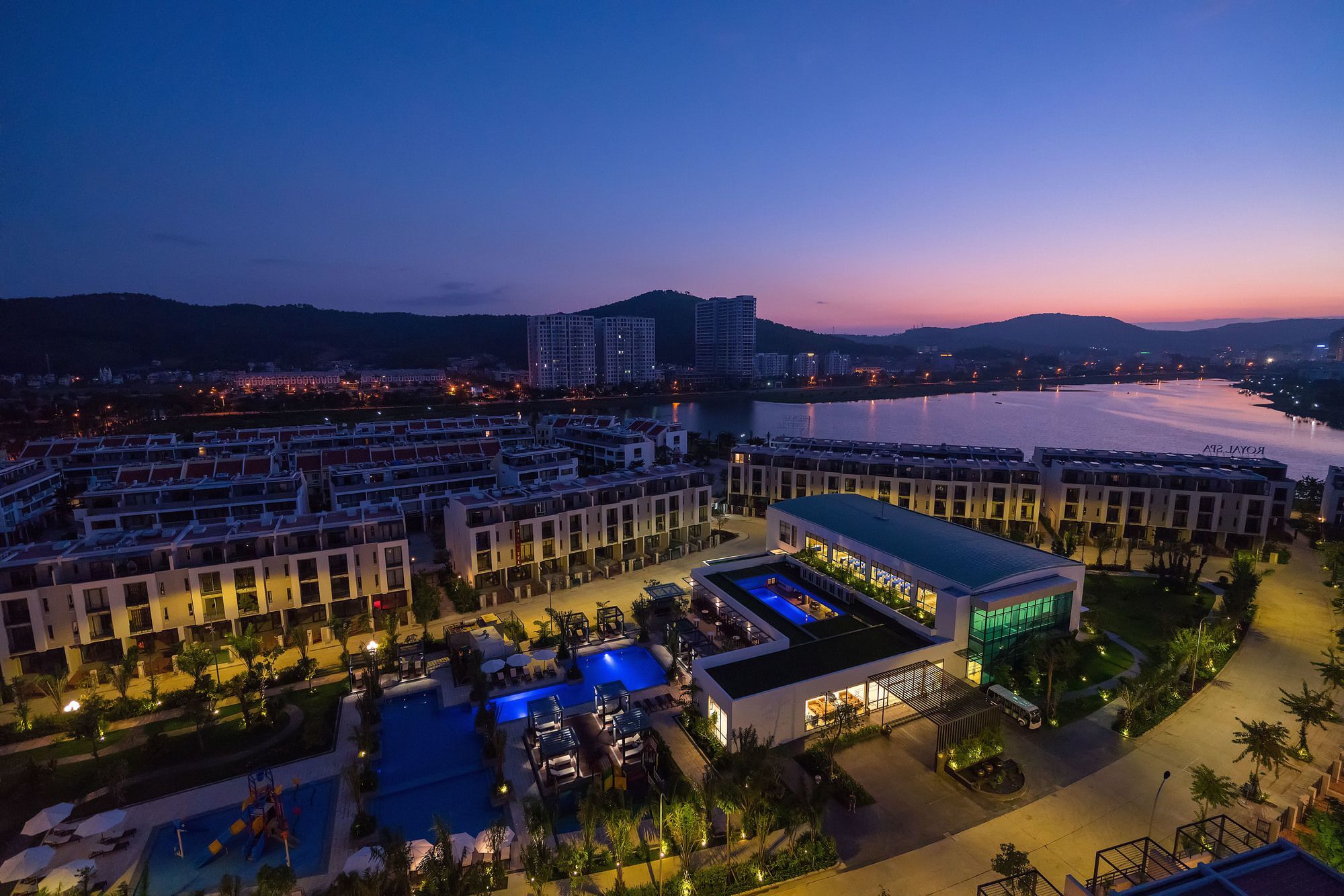 Royal Lotus Ha Long Resort & Villas Exterior foto